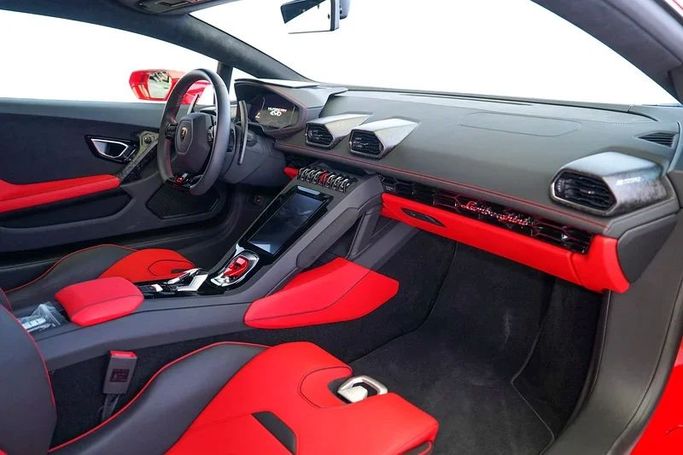 Подержанный Lamborghini Huracán EVO I Рестайлинг, 5.2 л, 2022 в Дубае от Exotic Cars Красный цвет. Other | AUTO.AE