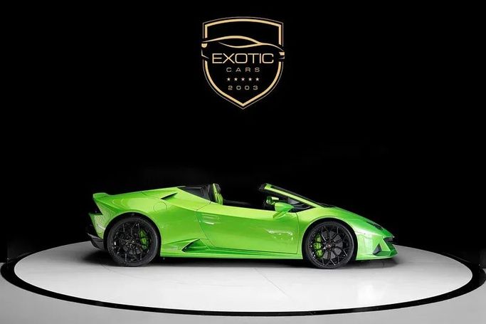 Подержанный Lamborghini Huracán EVO Spyder I Рестайлинг, 5.2 л, 2020 в Дубае от Exotic Cars Зеленый цвет. Other | AUTO.AE