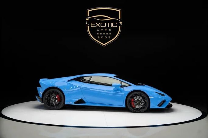 Подержанный Lamborghini Huracán EVO I Рестайлинг, 5.2 л, 2021 в Дубае от Exotic Cars Синий цвет. Other | AUTO.AE