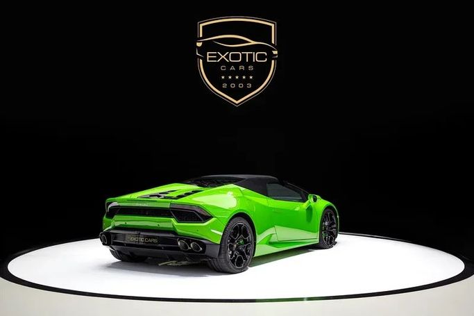 Подержанный Lamborghini Huracán EVO Spyder I Рестайлинг, 5.2 л, 2019 в Дубае от Exotic Cars Зеленый цвет. Other | AUTO.AE