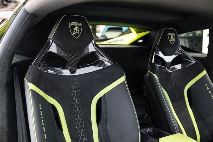 Used Lamborghini Huracán Tecnica I Facelift, 5.2 l, 2024 in Dubai by Exotic Cars, Green color. Other | AUTO.AE