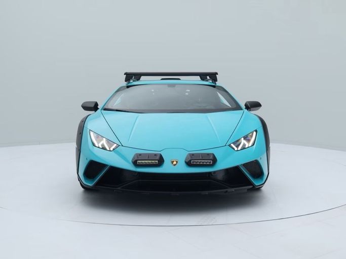 مستعملة Lamborghini Huracán Sterrato أنا فيس ليفت, 5.2 l, 2025 في في دبي من Fair Import، اللون أزرق فاتح. المواصفات الأوروبية | AUTO.AE | إعلان #251093