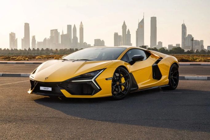Lamborghini Revuelto, 2024 купе спорт класса в Дубае от LeveL Up Car Rental  желтый цвет | AUTO.AE | Объявление #1685