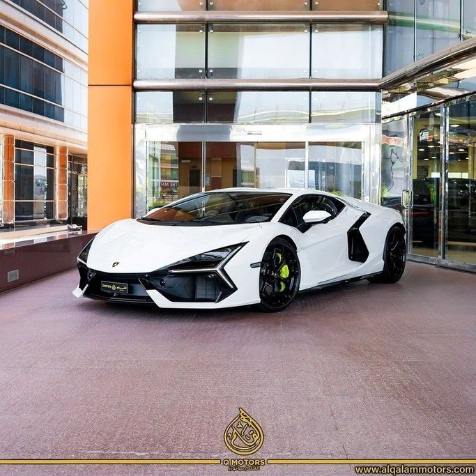 Used Lamborghini Revuelto, 6.5 l, 2024 in Dubai by Q Motors, White color.  | AUTO.AE