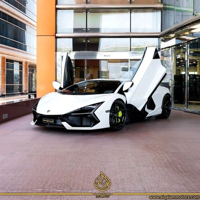 Used Lamborghini Revuelto, 6.5 l, 2024 in Dubai by Q Motors, White color.  | AUTO.AE