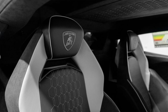 New Lamborghini Revuelto, 6.5 l, 2025 in Dubai by PUPIL OF FATE MOTORS, Silver color. GCC Specs | AUTO.AE