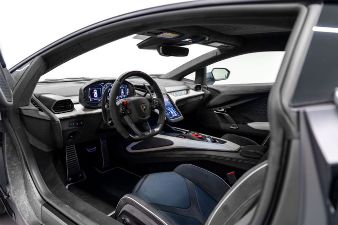 New Lamborghini Revuelto, 6.5 l, 2025 in Dubai by PUPIL OF FATE MOTORS, Silver color. GCC Specs | AUTO.AE