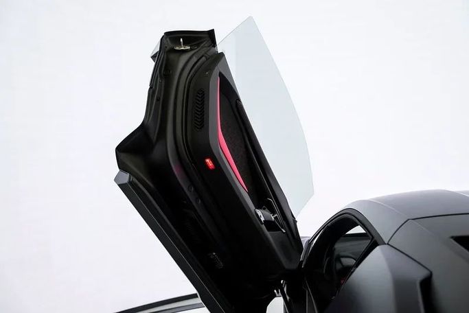 Used Lamborghini Revuelto, 6.5 l, 2024 in Dubai by Exotic Cars, Black color. Other | AUTO.AE