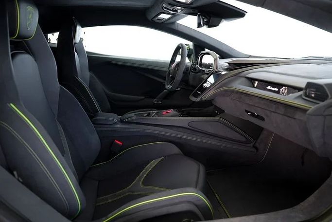 Used Lamborghini Revuelto, 6.5 l, 2024 in Dubai by Exotic Cars, Grey color. GCC Specs | AUTO.AE