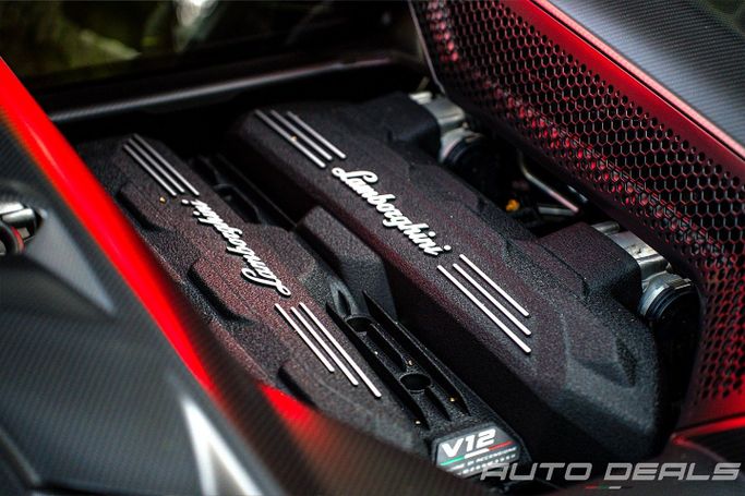 Новый Lamborghini Revuelto, 6.5 л, 2025 в Дубае от AUTO DEALS Черный цвет. Европейская | AUTO.AE