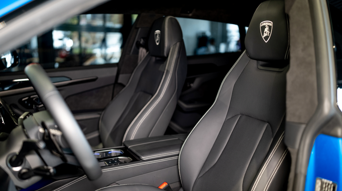 Lamborghini Urus Performante I Facelift, 2022 sport suv 5 dr. performante for rent in Dubai by DEIZ, blue color | AUTO.AE