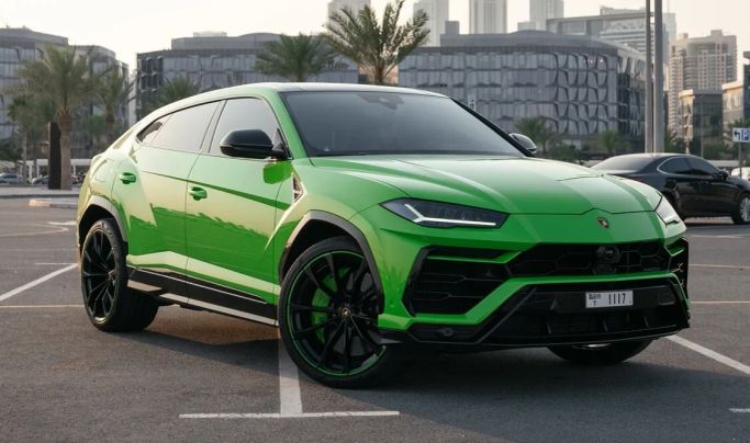 Lamborghini Urus I, 2021 sport suv 5 dr. for rent in Dubai by Royal Dream, green color | AUTO.AE