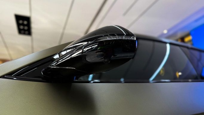Новый Lamborghini Urus S I Рестайлинг, 4.0 л, 2024 в Дубае от 777 CARS Зеленый цвет. GCC | AUTO.AE