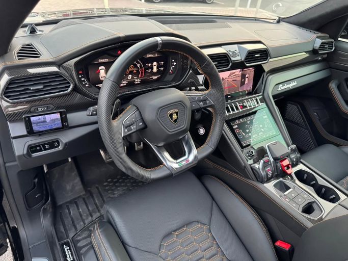 Used Lamborghini Urus S I Facelift, 4.0 l, 2022 in Dubai by Saeed Auto, Black color. Japanese Specs | AUTO.AE