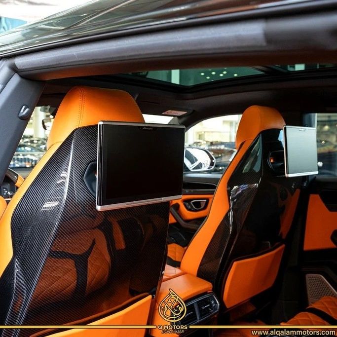 Подержанный Lamborghini Urus I, 4.0 л, 2022 в Дубае от Q Motors Черный цвет. Европейская | AUTO.AE