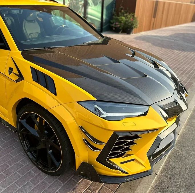 Подержанный Lamborghini Urus I, 4.0 л, 2022 в Дубае от 8 Ba Motors Желтый цвет. Европейская | AUTO.AE