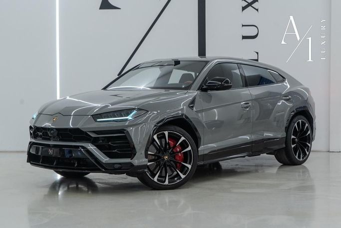 Подержанный Lamborghini Urus I, 4.0 л, 2022 в Дубае от A1 Luxury Motors Серый цвет. GCC | AUTO.AE
