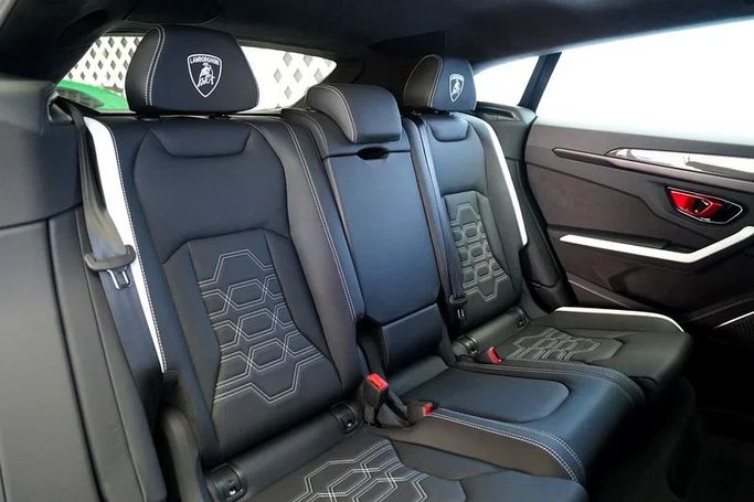 New Lamborghini Urus Se I Facelift, 4.0 l, 2025 in Dubai by Exotic Cars, Green color. Other | AUTO.AE