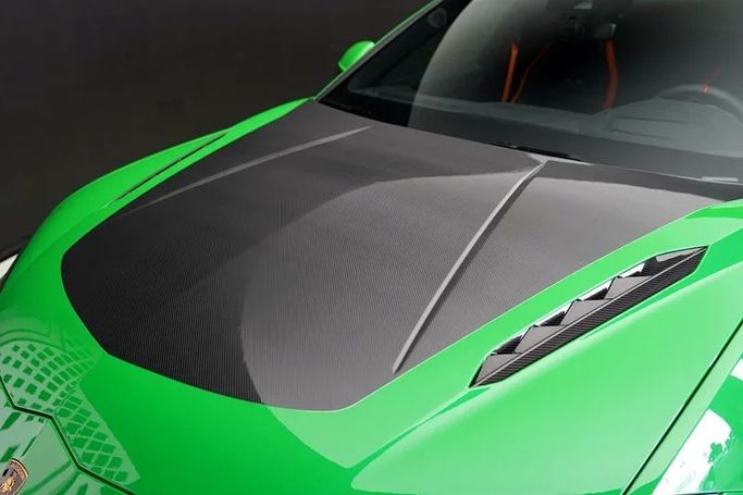 Подержанный Lamborghini Urus Performante I Рестайлинг, 4.0 л, 2023 в Дубае от Exotic Cars Зеленый цвет. Other | AUTO.AE