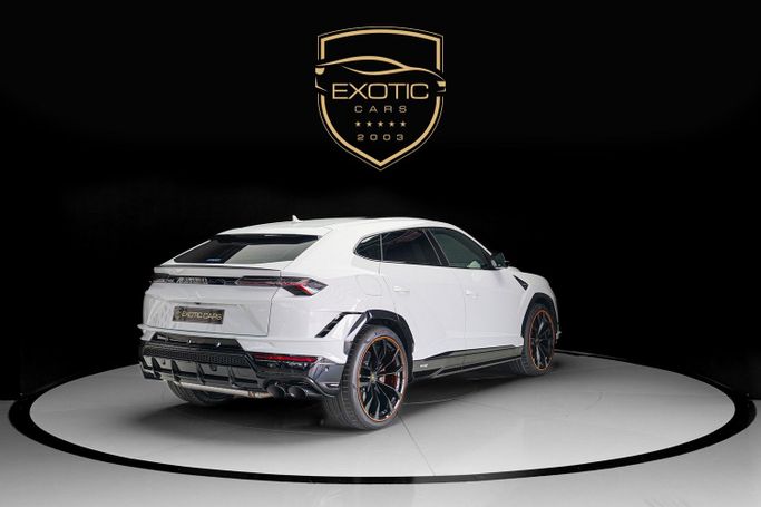 Used Lamborghini Urus S I Facelift, 4.0 l, 2024 in Dubai by Exotic Cars, White color. Other | AUTO.AE