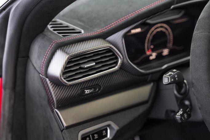 New Lamborghini Urus Performante I Facelift, 4.0 l, 2023 in Dubai by Exotic Cars, Red color. Other | AUTO.AE