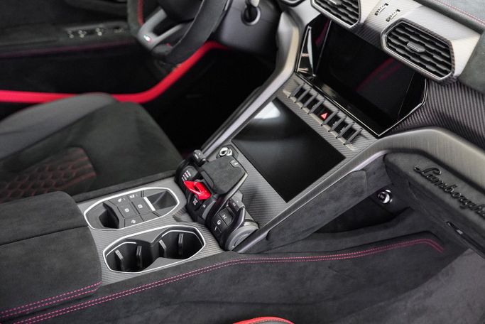 New Lamborghini Urus Performante I Facelift, 4.0 l, 2023 in Dubai by Exotic Cars, Red color. Other | AUTO.AE