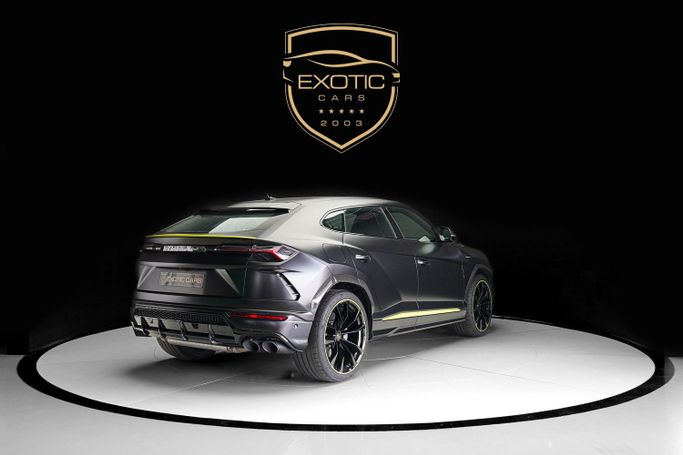 Used Lamborghini Urus Performante I Facelift, 4.0 l, 2022 in Dubai by Exotic Cars, Black color. Other | AUTO.AE