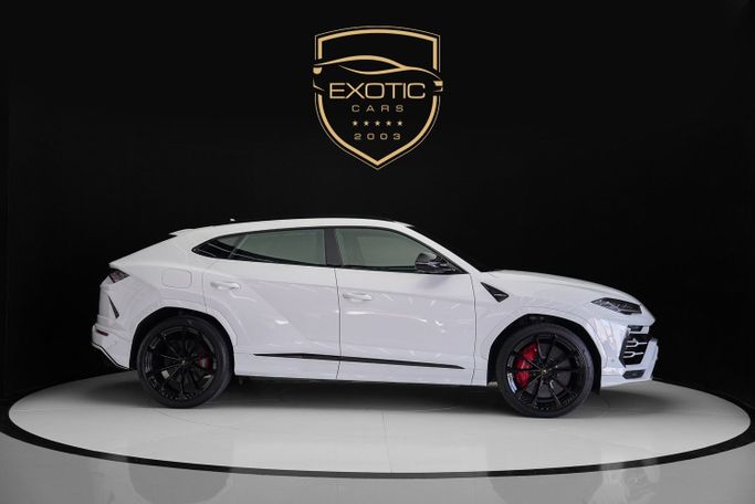 Used Lamborghini Urus I, 4.0 l, 2020 in Dubai by Exotic Cars, White color. GCC Specs | AUTO.AE