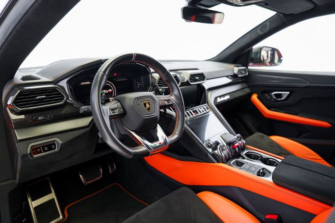مستعملة Lamborghini Urus I, 4.0 l, 2021 في في دبي من Exotic Cars، اللون برتقالي. مواصفات الخليج | AUTO.AE