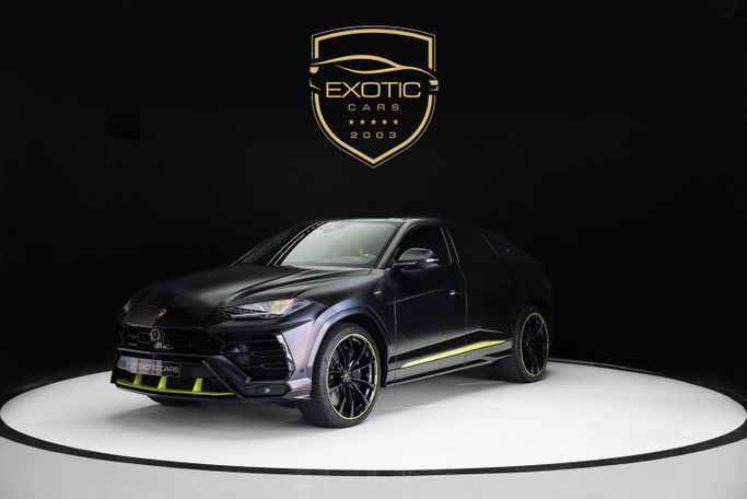 مستعملة Lamborghini Urus Performante أنا شد الوجه, 4.0 l, 2022 في في دبي من Exotic Cars، اللون أسود. أخرى | AUTO.AE
