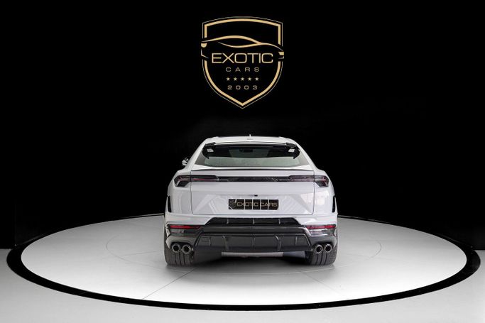 مستعملة Lamborghini Urus Performante أنا شد الوجه, 4.0 l, 2024 في في دبي من Exotic Cars، اللون أبيض. أخرى | AUTO.AE