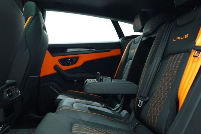 New Lamborghini Urus S I Facelift, 4.0 l, 2023 in Dubai by Oscar Motors, Grey color.  | AUTO.AE