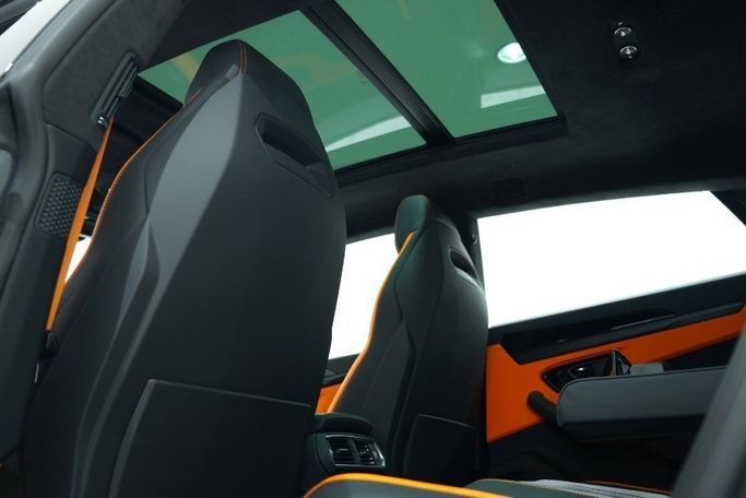 New Lamborghini Urus S I Facelift, 4.0 l, 2023 in Dubai by Oscar Motors, Grey color.  | AUTO.AE