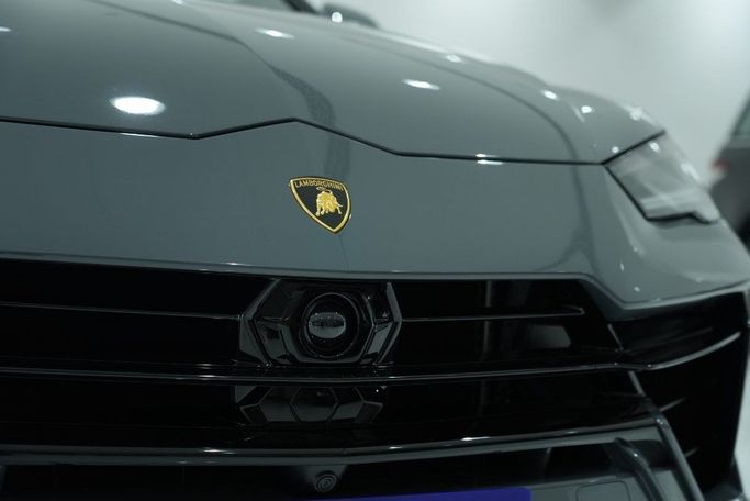 New Lamborghini Urus S I Facelift, 4.0 l, 2023 in Dubai by Oscar Motors, Grey color.  | AUTO.AE