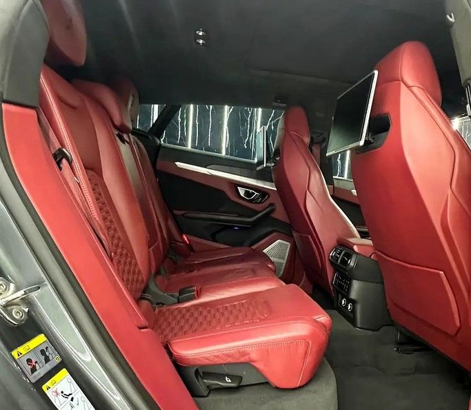 Подержанный Lamborghini Urus I, 4.0 л, 2019 в Дубае от Zeus Motors Серый цвет. GCC | AUTO.AE