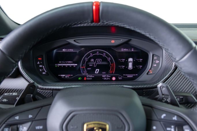 Подержанный Lamborghini Urus S I Рестайлинг, 4.0 л, 2024 в Дубае от The Car Superstore Черный цвет. Европейская | AUTO.AE