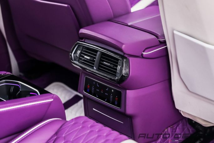 Used Lamborghini Urus I, 4.0 l, 2019 in Dubai by AUTO DEALS, White color. GCC Specs | AUTO.AE