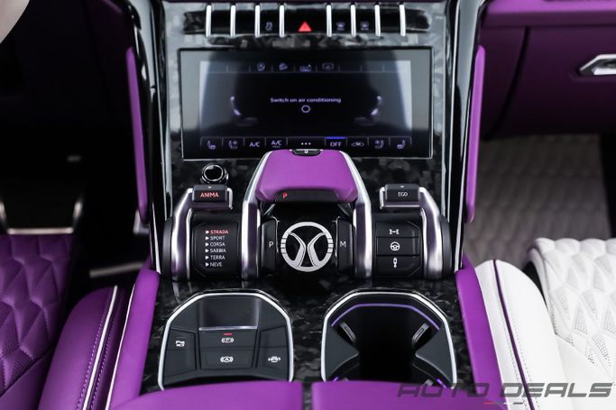 Used Lamborghini Urus I, 4.0 l, 2019 in Dubai by AUTO DEALS, White color. GCC Specs | AUTO.AE