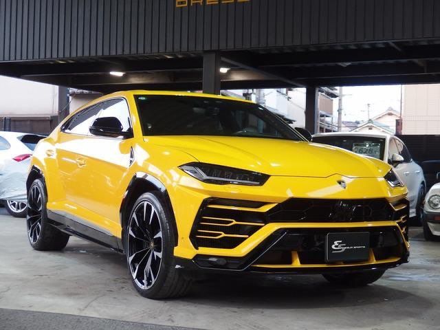 Подержанный Lamborghini Urus I, 4.0 л, 2018 в Дубае Желтый цвет. Японская | AUTO.AE