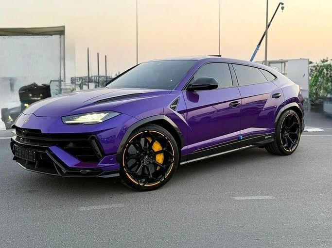 مستعملة Lamborghini Urus I, 4.0 l, 2023 في في دبي من Alpha Motors، اللون بنفسجي. المواصفات الكورية | AUTO.AE
