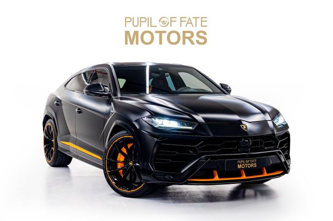 Подержанный Lamborghini Urus I, 4.0 л, 2022 в Дубае от PUPIL OF FATE MOTORS Черный цвет. Европейская | AUTO.AE | Объявление #253966