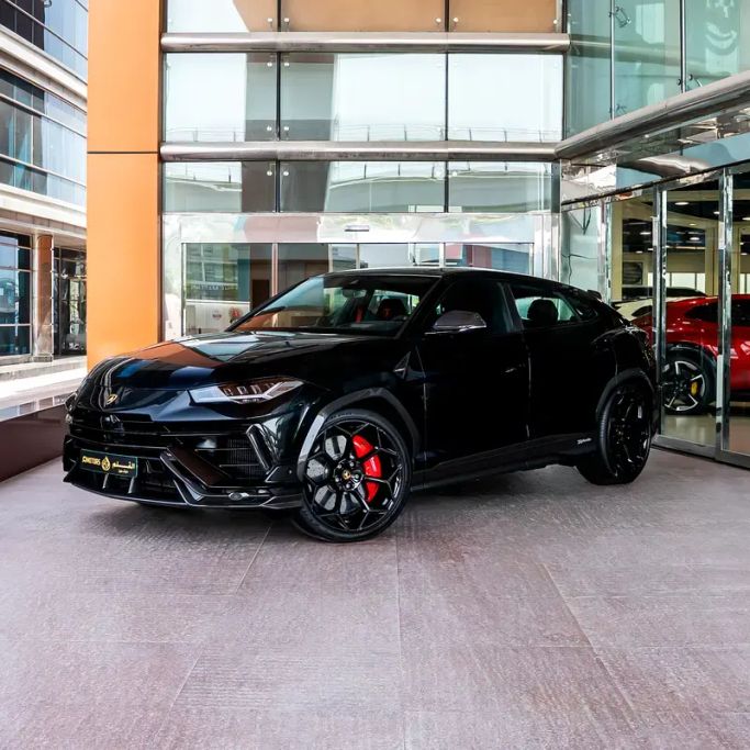 مستعملة Lamborghini Urus Performante أنا فيس ليفت, 4.0 l, 2024 في في دبي من Q Motors، اللون أسود.  | AUTO.AE | إعلان #263521