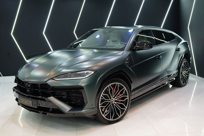 Подержанный Lamborghini Urus Se I Рестайлинг, 4.0 л, 2025 в ОАЭ, Дубай от Sanam Cars Зеленый цвет. Европейская | AUTO.AE | Объявление #274645