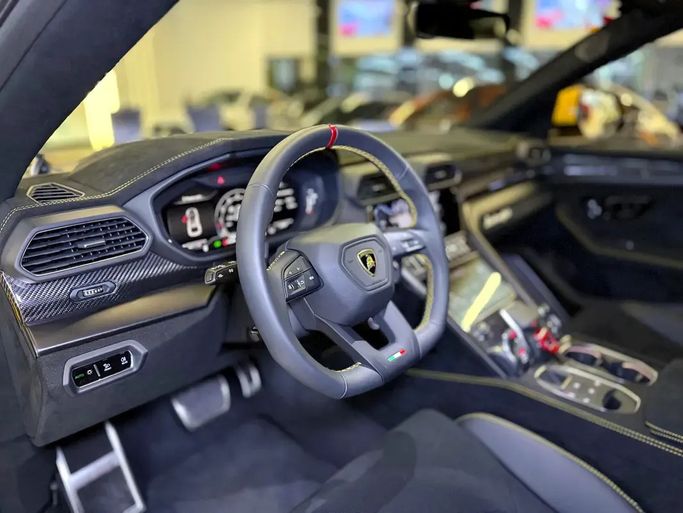 مستعملة Lamborghini Urus Performante أنا فيس ليفت، 4.0 لتر، 2025 في الإمارات، دبي من GE Motors، اللون أصفر. المواصفات الأوروبية | AUTO.AE | إعلان #295580 — صورة 14 من 18