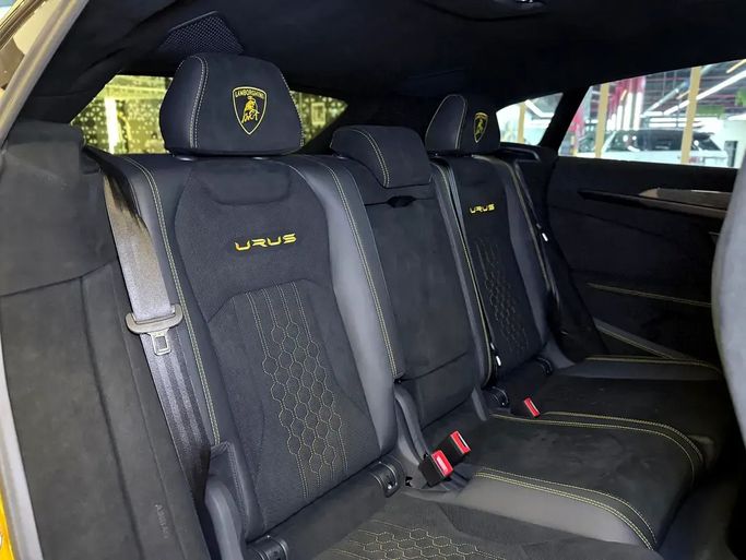 مستعملة Lamborghini Urus Performante أنا فيس ليفت، 4.0 لتر، 2025 في الإمارات، دبي من GE Motors، اللون أصفر. المواصفات الأوروبية | AUTO.AE | إعلان #295580 — صورة 17 من 18