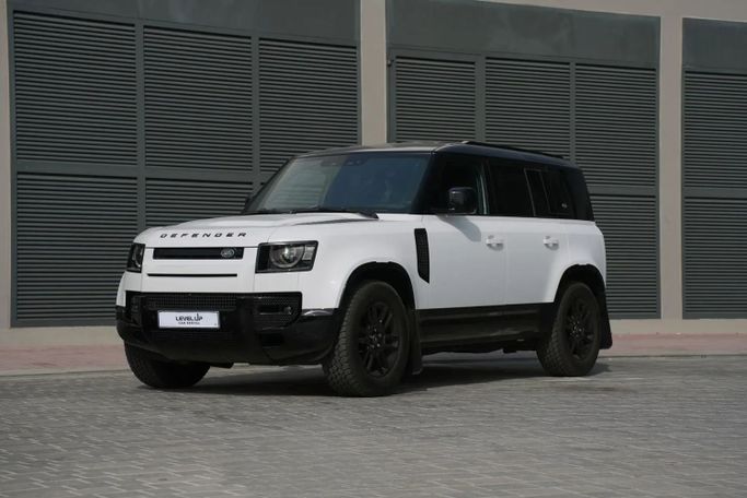 Land Rover Defender 110 II, 2023 внедорожник 5 дв. arctic trucks at35 стандарт класса в Дубае от LeveL Up Car Rental  белый цвет | AUTO.AE | Объявление #1830