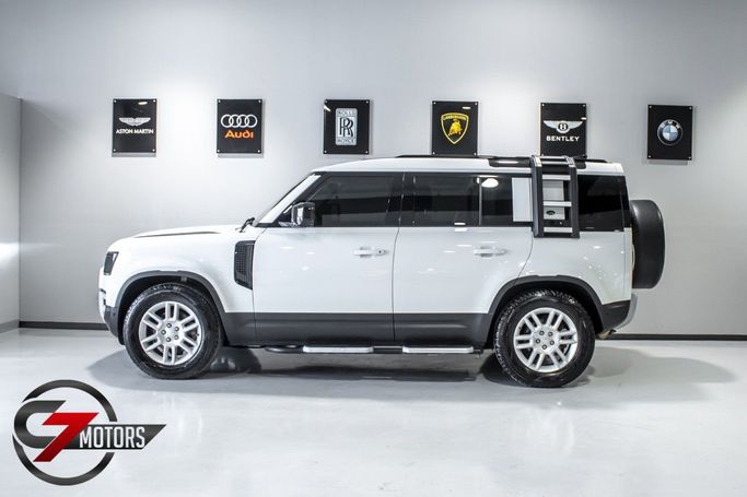 Подержанный Land Rover Defender 110 II, 2.0 л, 2022 в Дубае от C7 Motors Белый цвет.  | AUTO.AE