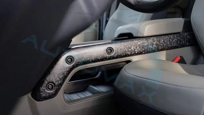 Новый Land Rover Defender 110 II, 2.0 л, 2025 в Дубае от Auto Max Group Зеленый цвет. Other | AUTO.AE