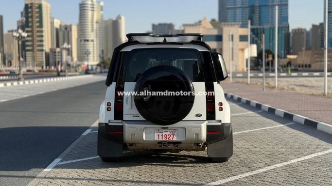 Used Land Rover Defender P400 II, 3.0 l, 2020 in Dubai by Alhamd Motors, White color. Other | AUTO.AE