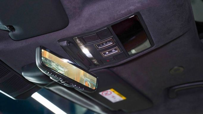 Новый Land Rover Defender P400 II, 3.0 л, 2025 в Дубае от Najem Motors Серый цвет. Other | AUTO.AE